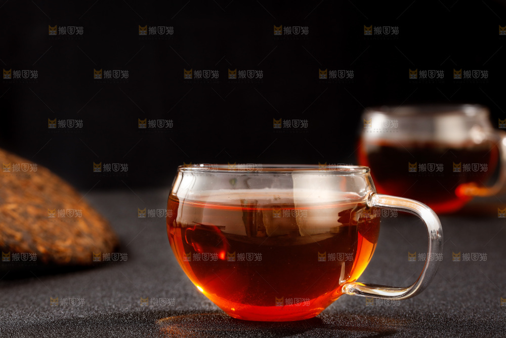 深底上的古树普洱