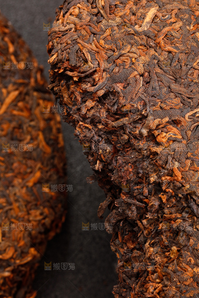 深底上的古树普洱