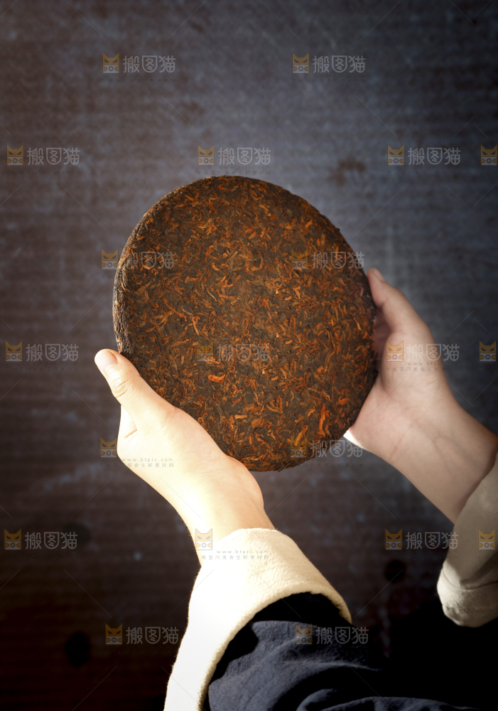 深底上的古树普洱