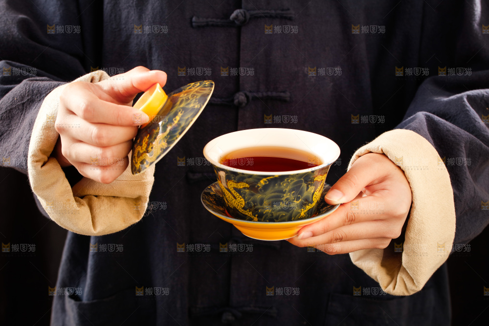 深底上的古树普洱