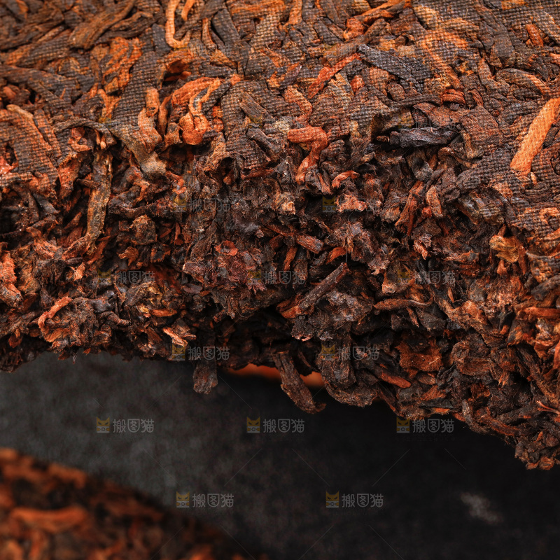 深底上的古树普洱