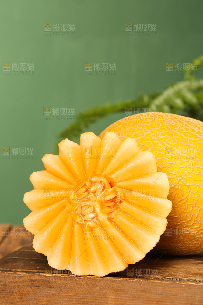 深底上的黄皮哈密瓜