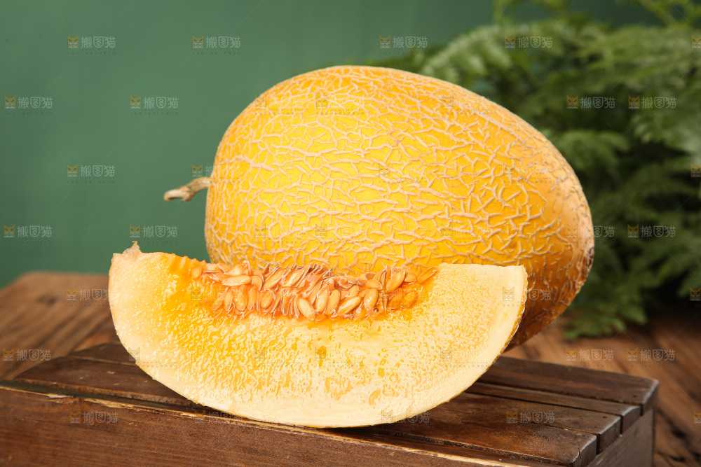 深底上的黄皮哈密瓜