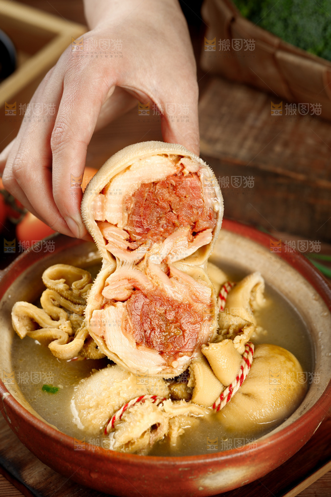 深底上的肚包肉