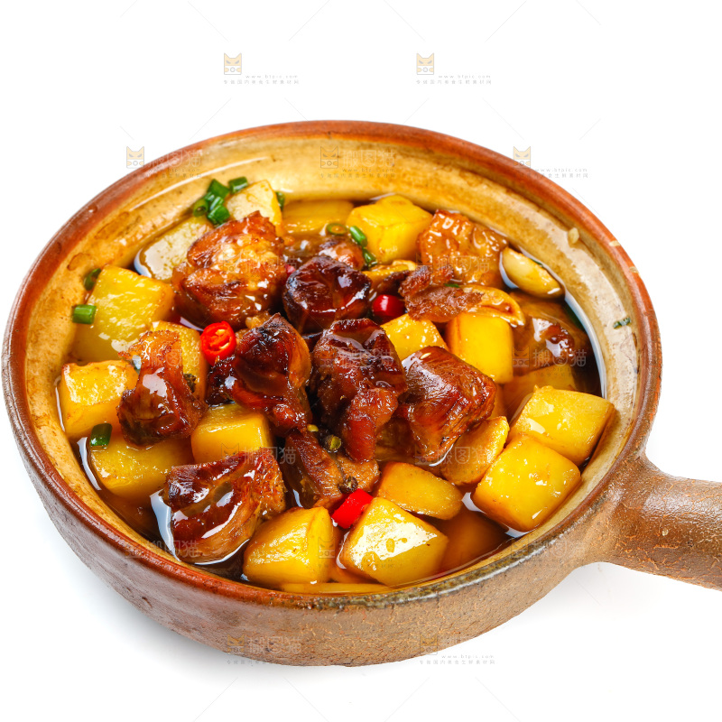 碗里的土豆炖牛肉