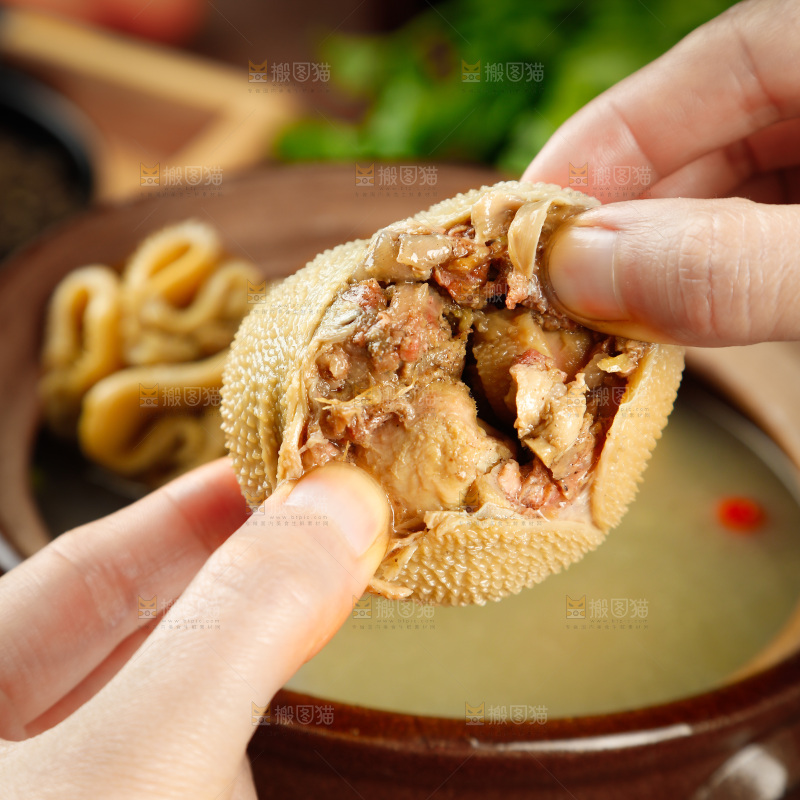 深底上的肚包肉