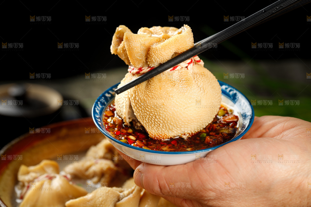 深底上的肚包肉