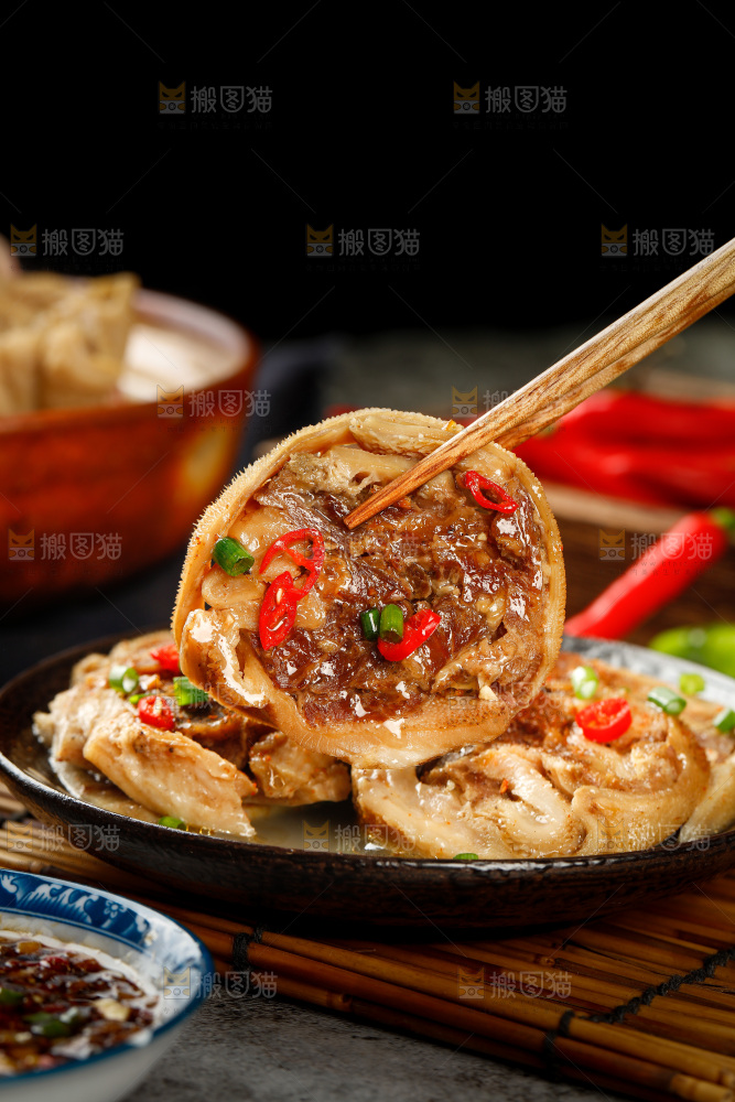 深底上的肚包肉