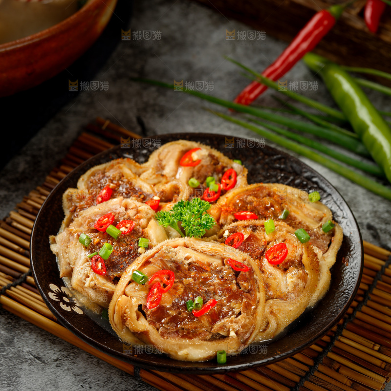 深底上的肚包肉