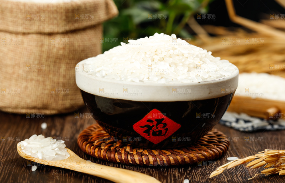 深底上的五常大米