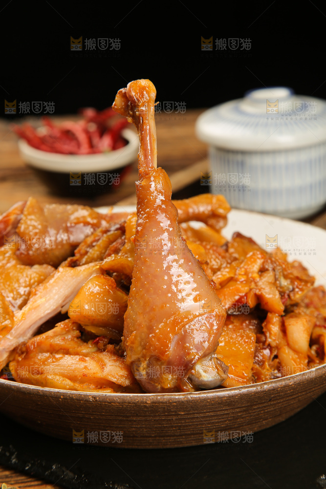 深底上的风干鸡