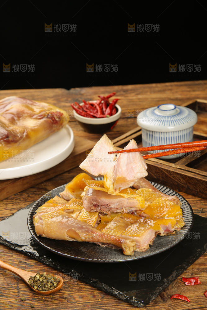 深底上的风干鸡