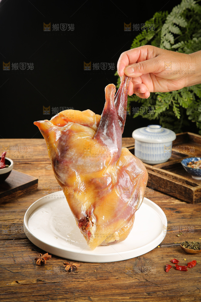深底上的风干鸡