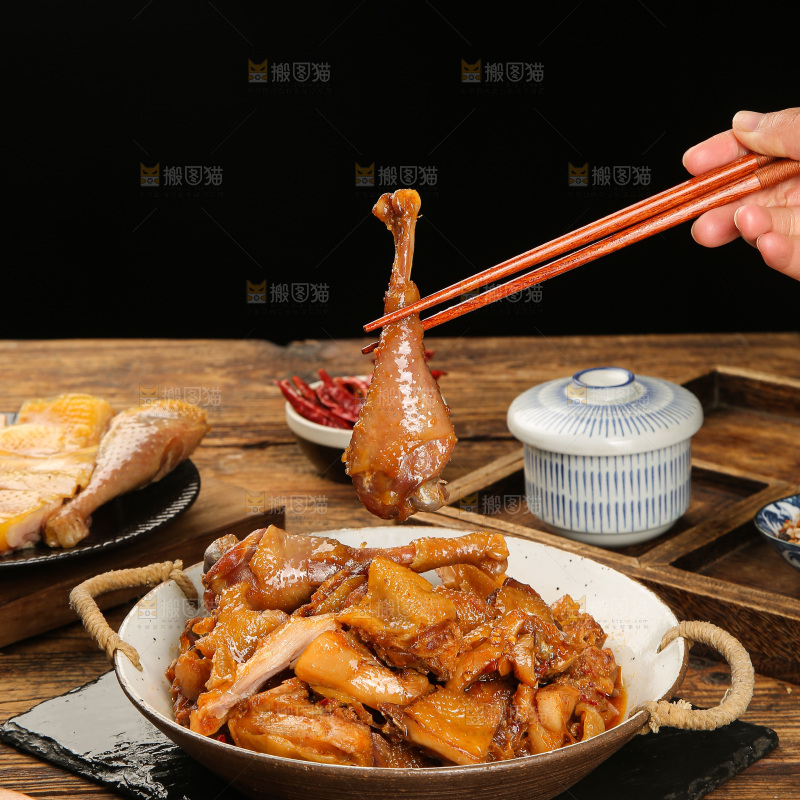 深底上的风干鸡