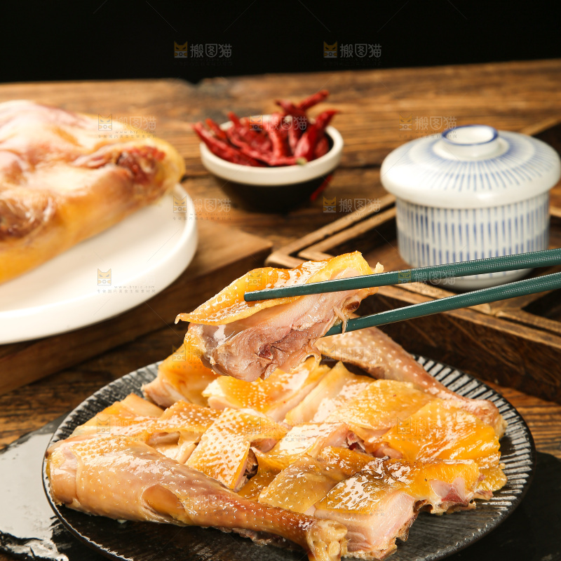 深底上的风干鸡