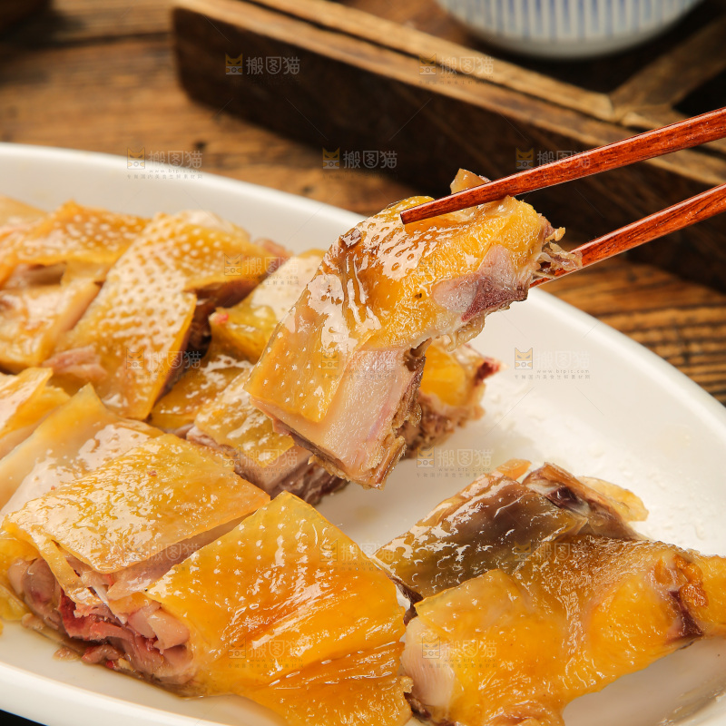 深底上的风干鸡