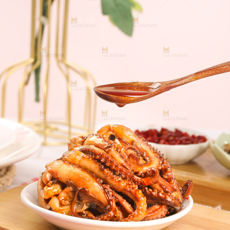浅底上的鱿鱼须