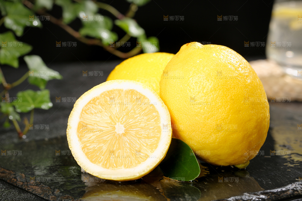深底上的安岳黄柠檬