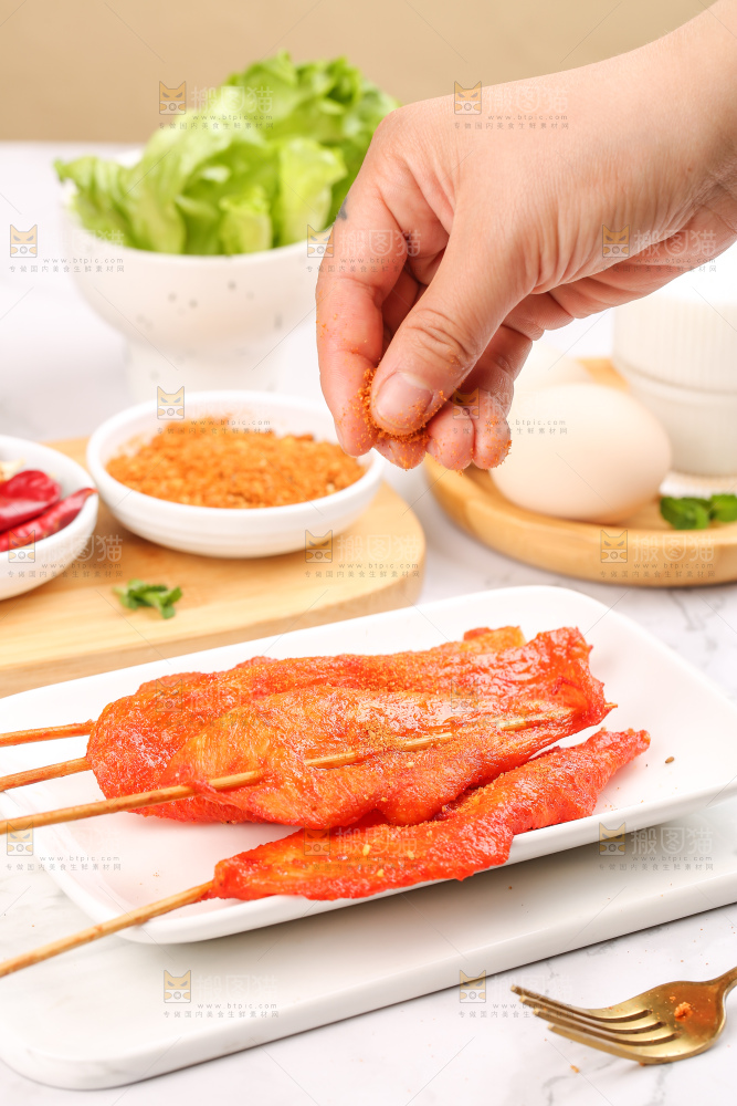浅底上的里脊肉