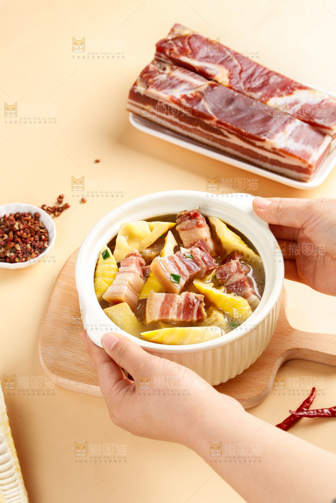 碗里的腌笃鲜