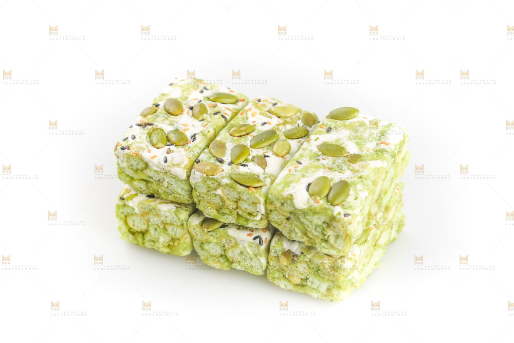 白底上的沙琪玛