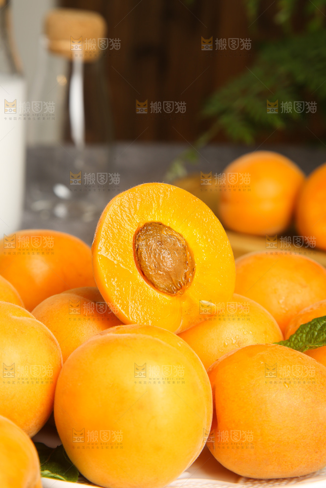深底上的大黄杏