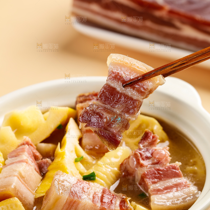 碗里的腌笃鲜
