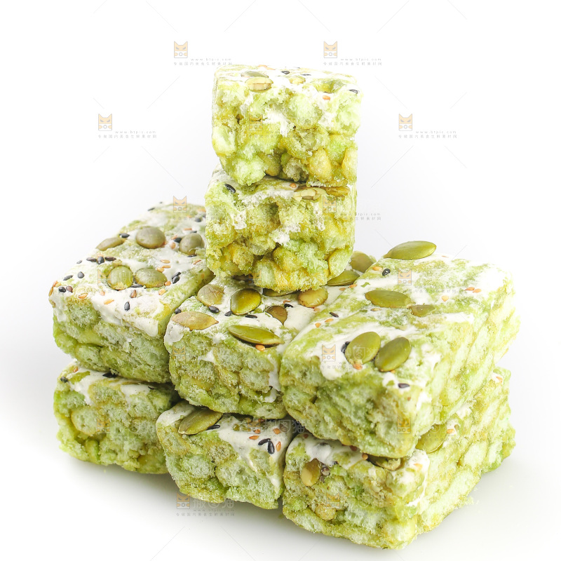 白底上的沙琪玛