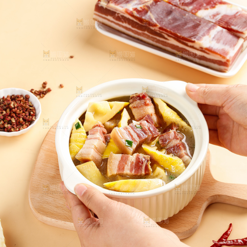 碗里的腌笃鲜
