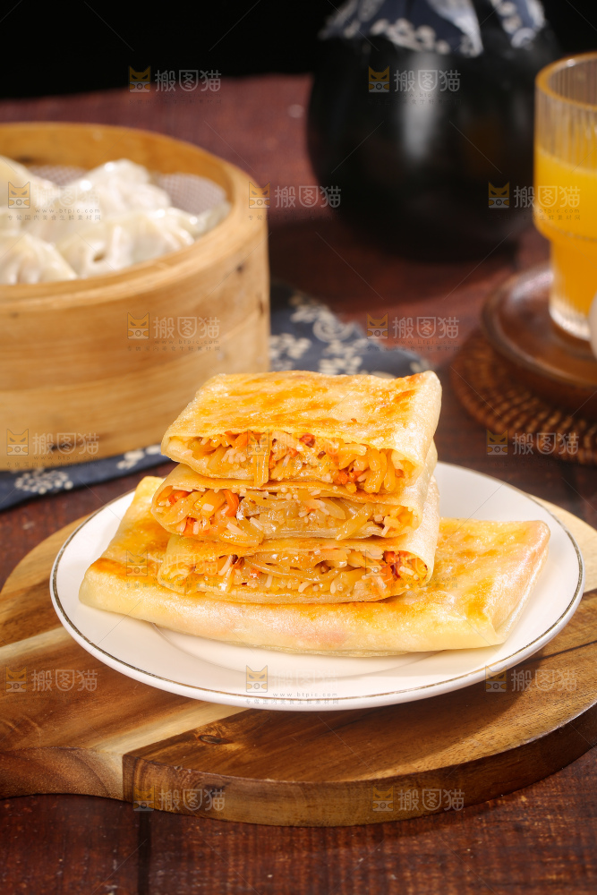 深底上的土豆三丝盒