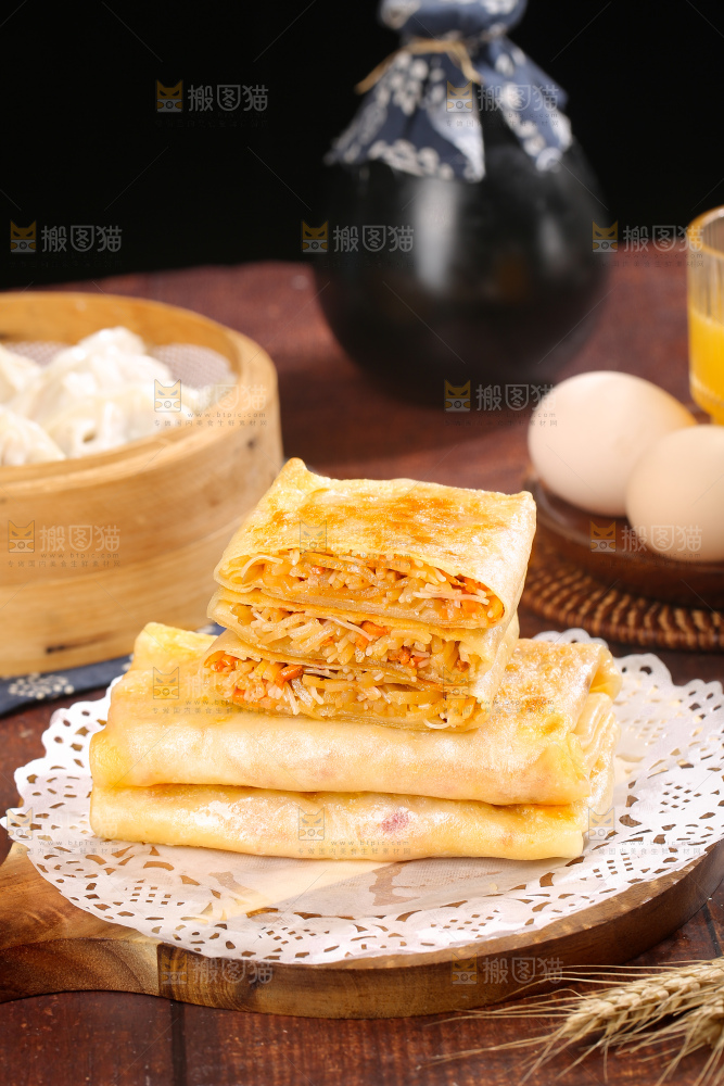 深底上的土豆三丝盒