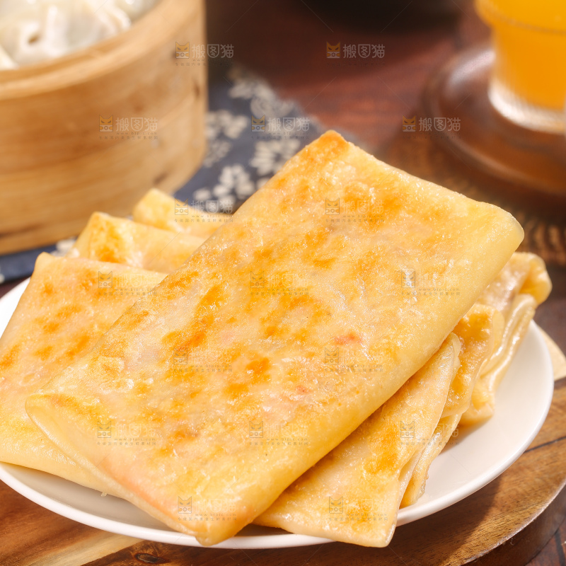 深底上的土豆三丝盒