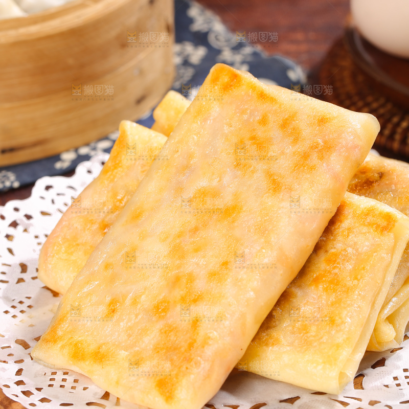 深底上的土豆三丝盒