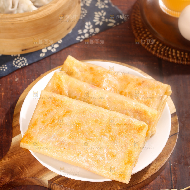 深底上的土豆三丝盒