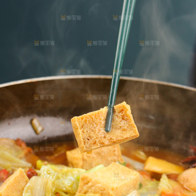 碗里的炖冻豆腐