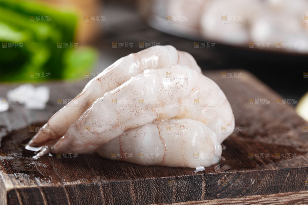 深底上的青岛大虾仁