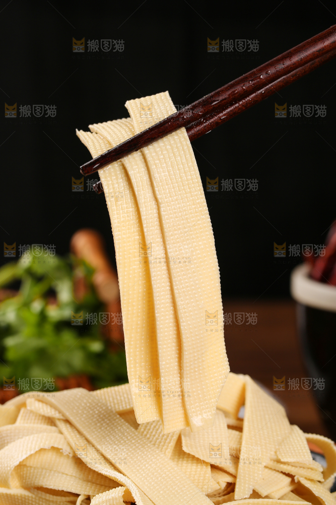木底上的千张