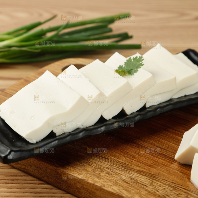 木底上的嫩豆腐
