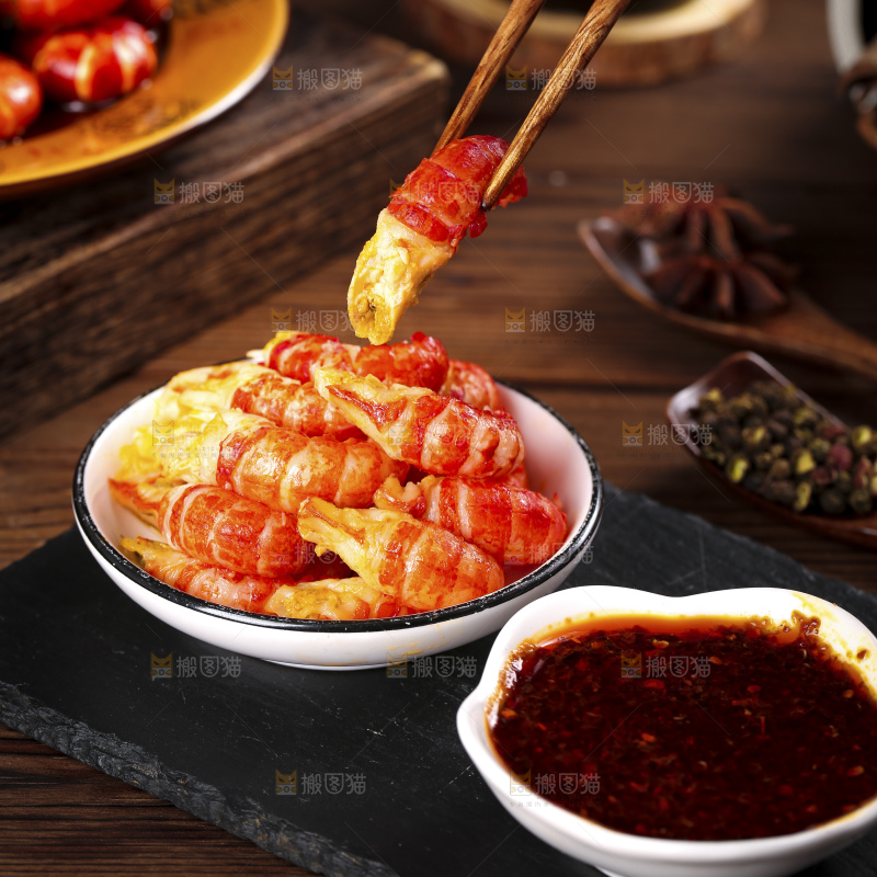 深底上的龙虾尾