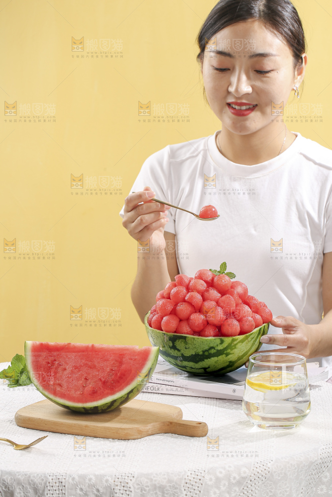 浅底上的冰糖麒麟瓜