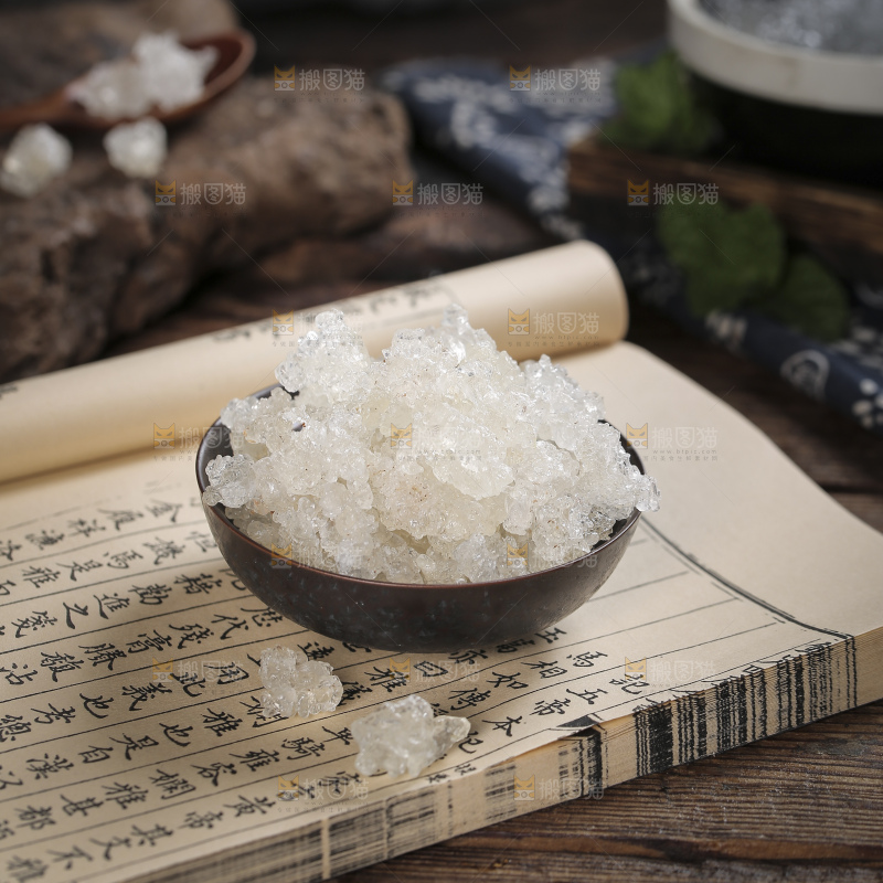 深底上的雪燕