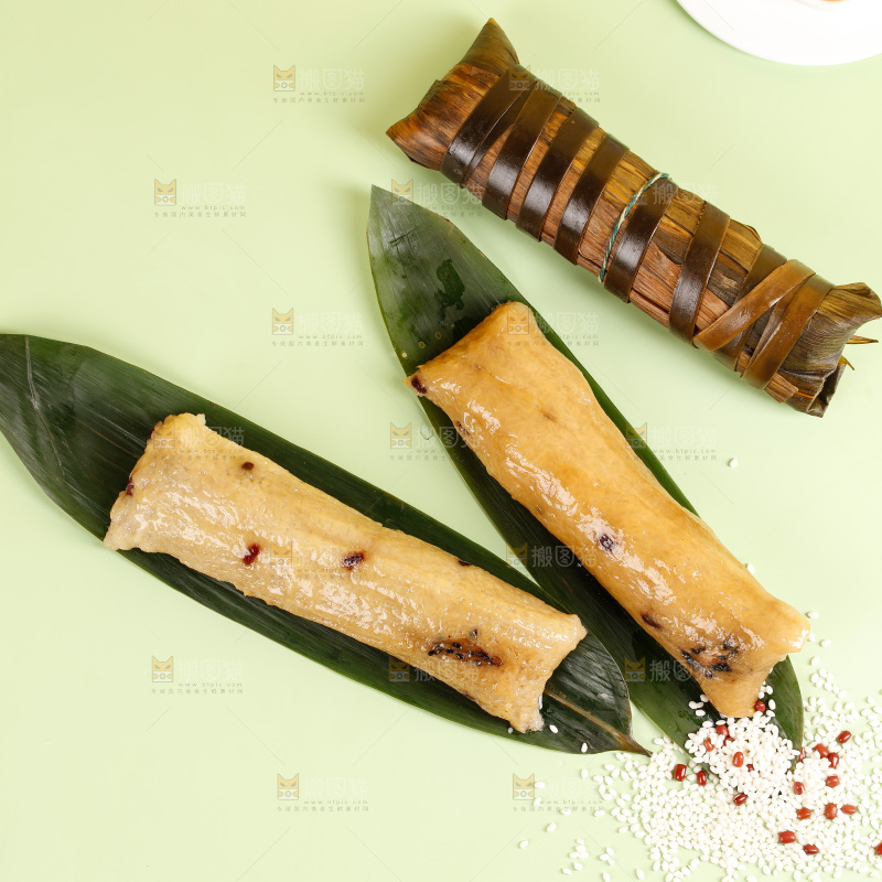 浅底上的灰水粽