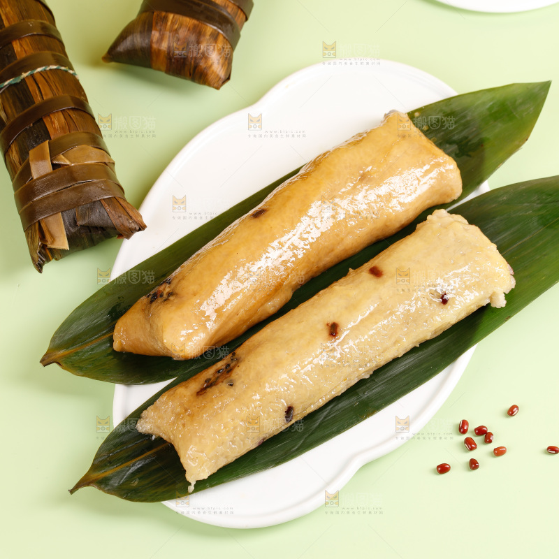 浅底上的灰水粽