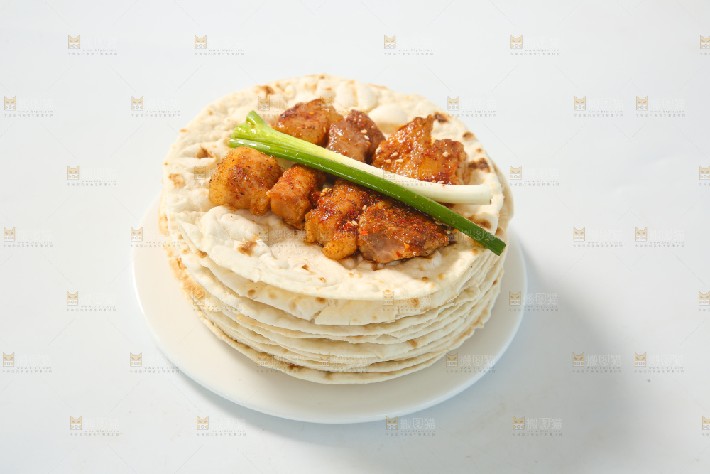 白底上的淄博小饼