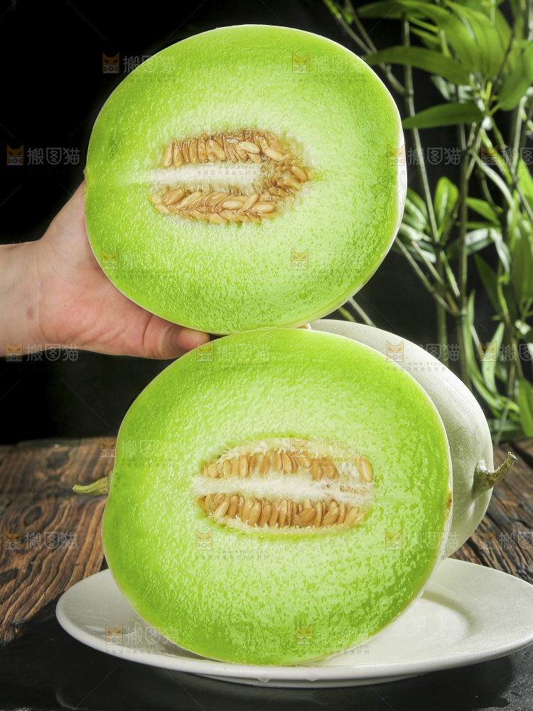 深底上的玉菇甜瓜