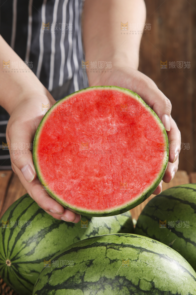 手剥西瓜