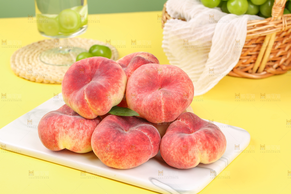 浅底上的毛蟠桃