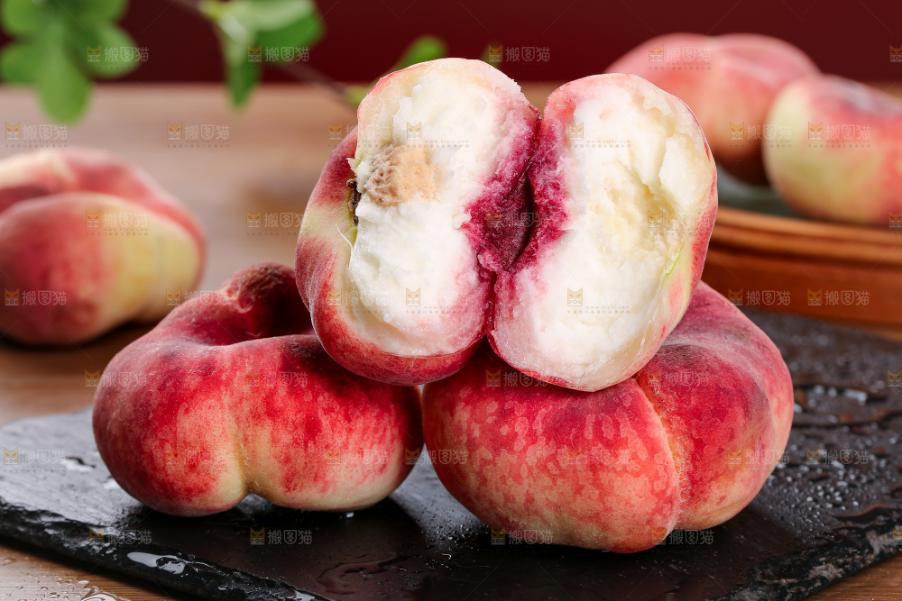 深底上的毛蟠桃