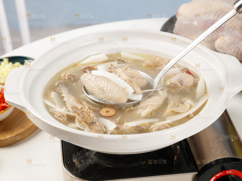 深底上的椰子鸡
