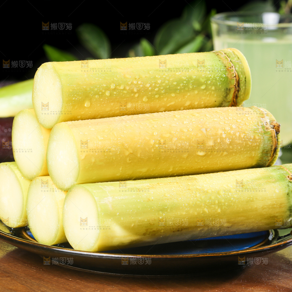 深底上的白玉甘蔗